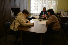 Жители Березовского поселения задали наболевшие вопросы